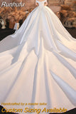 Luxury Satin Wedding Dress With Court Train Elegant Boat Neck Princess Wedding Gown plus size custom made Vestido De Noiva