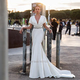 Deep V-Neck Mermaid Wedding Dresses Flare Sleeve Lace Appliques Bridal Gowns Customizable Vestido De