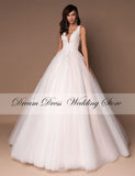 Tulle Deep V-Neck Sleeveless Princess Wedding Dresses 2023 Lace Up Beads Applique Bridal Dress Ball Gown Vestidos De Novia