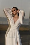 V-Neck Beach Wedding Dress Lace Appliqued Hight Split Long Sleeves Satin Chiffon Bridal Gown Robe De Mariee